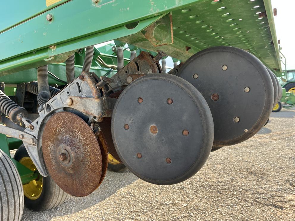 Image for 2005 John Deere 455