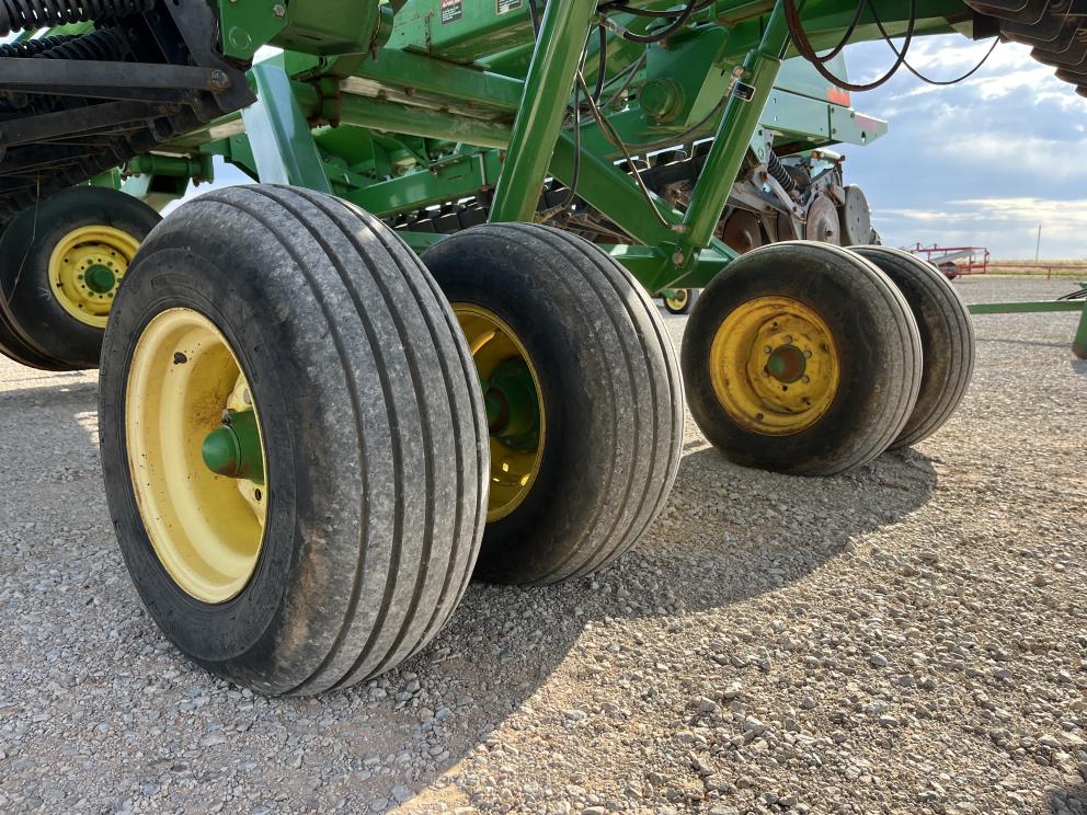 Image for 2005 John Deere 455