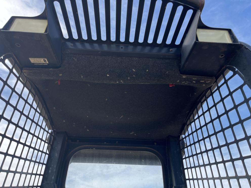 Image for 1999 Deere 250