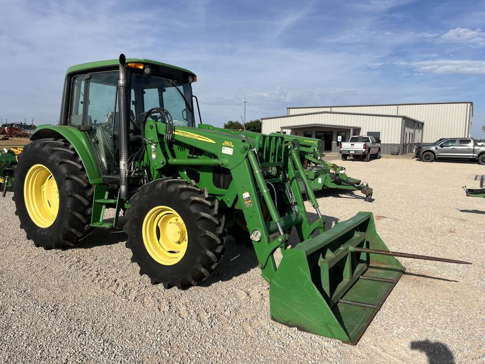 Image for 2010 John Deere 6430