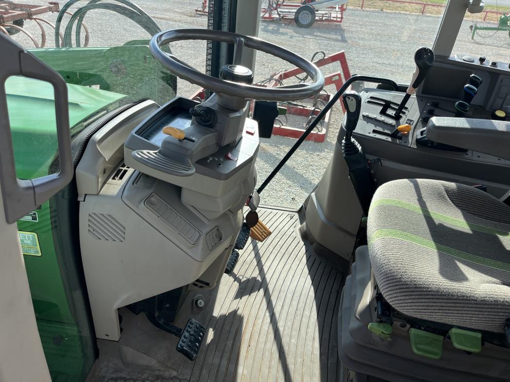 Image for 2010 John Deere 6430