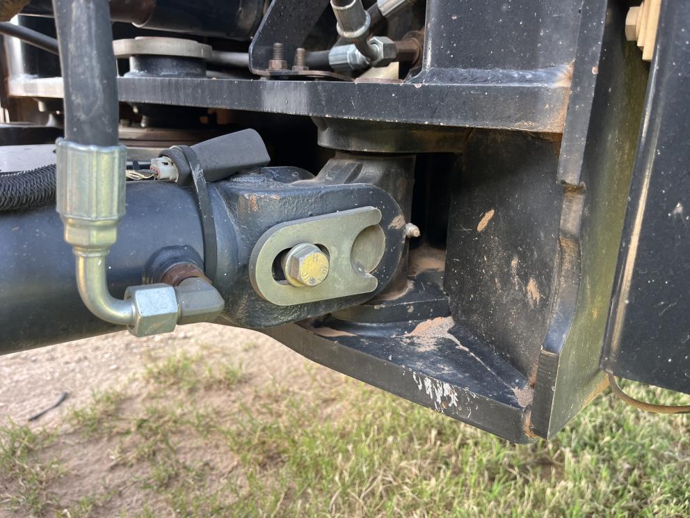 Image for 2007 New Holland T9040