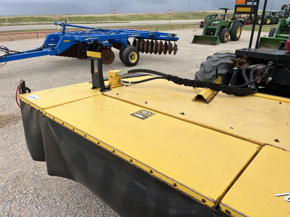 Image for 2019 New Holland Speedrower 220