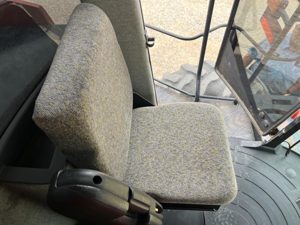 Image for 2019 New Holland Speedrower 220