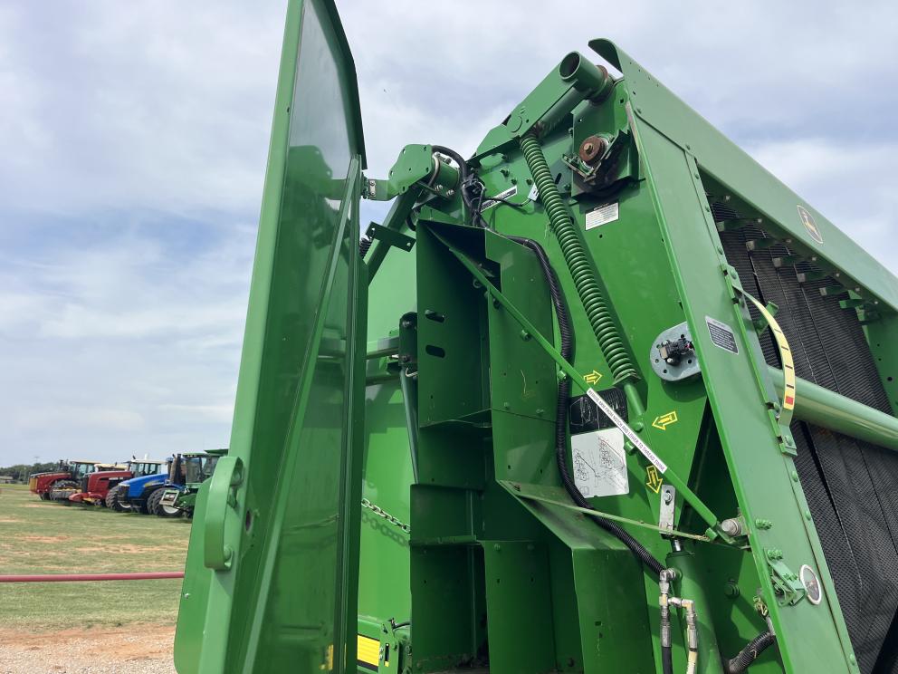 Image for John Deere 569