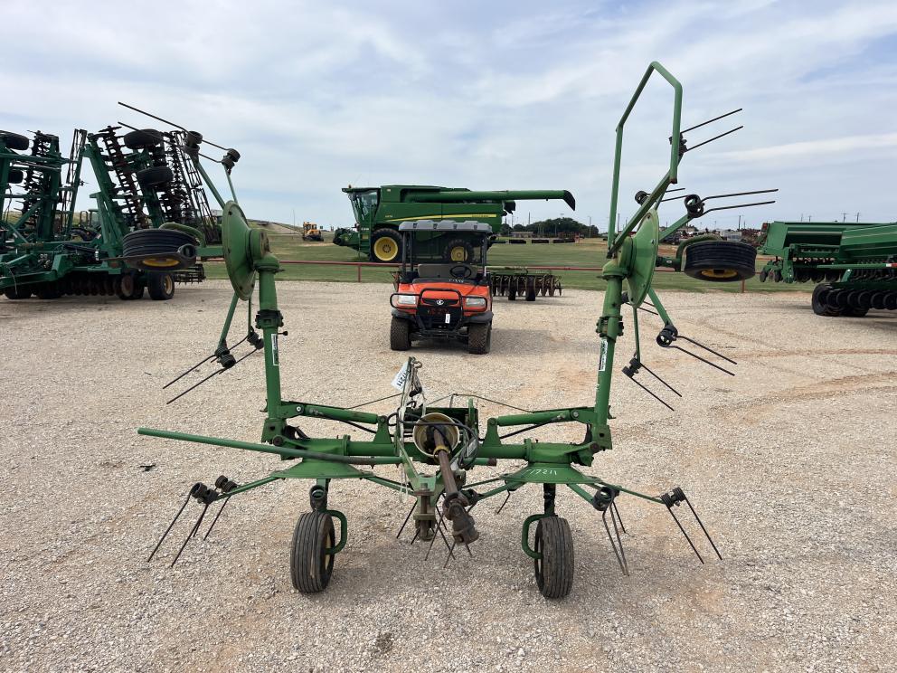 Image for 2005 John Deere 756