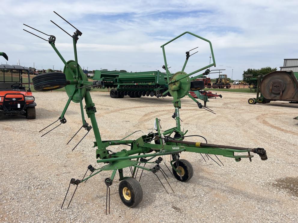 Image for 2005 John Deere 756