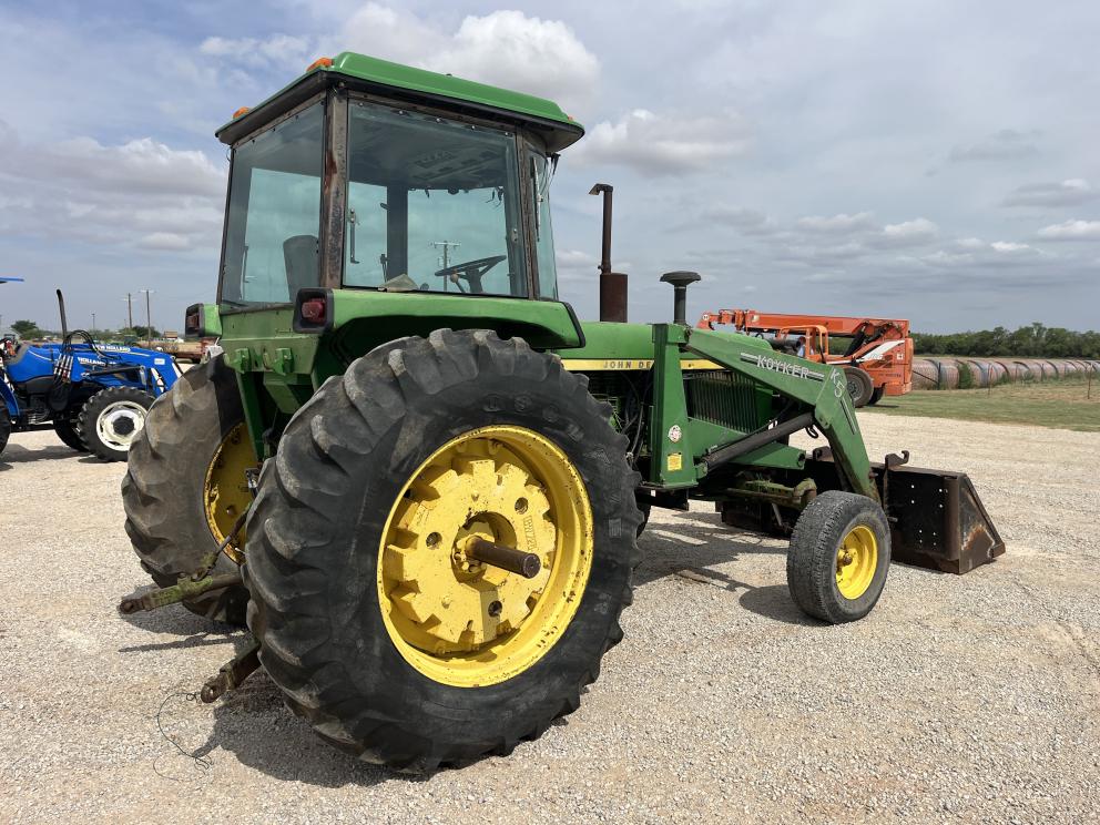Image for 1976 John Deere 4230