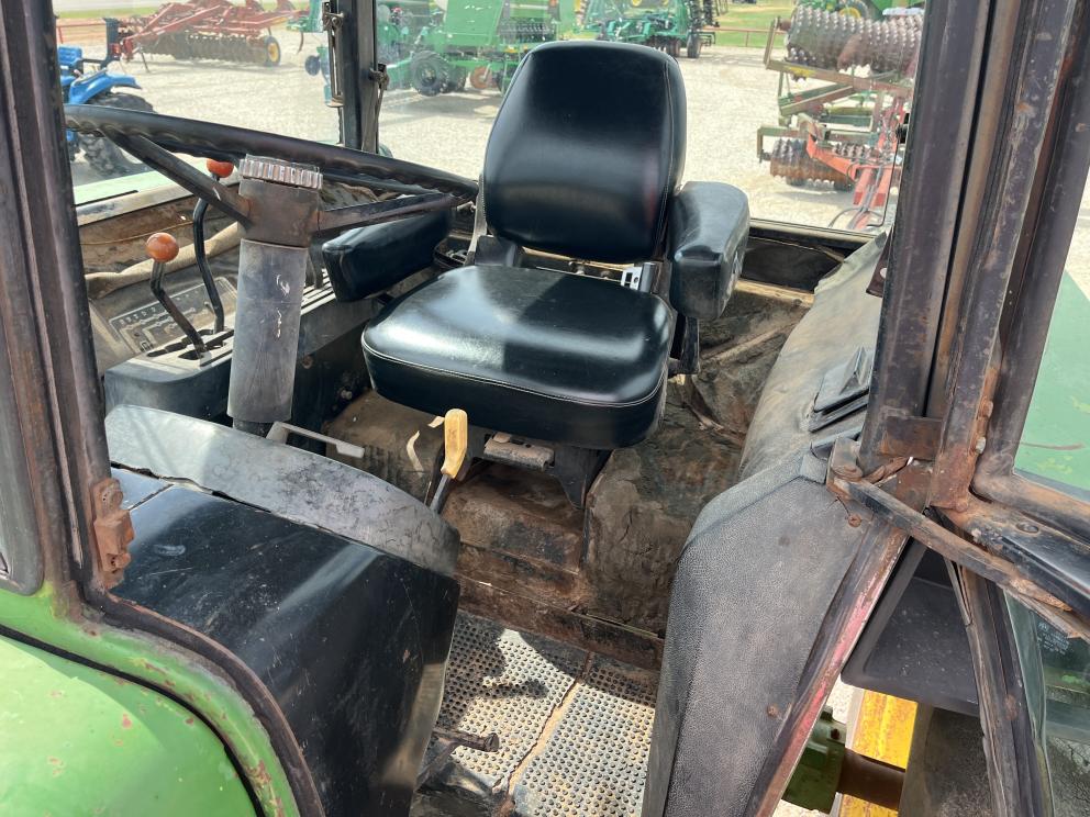 Image for 1976 John Deere 4230