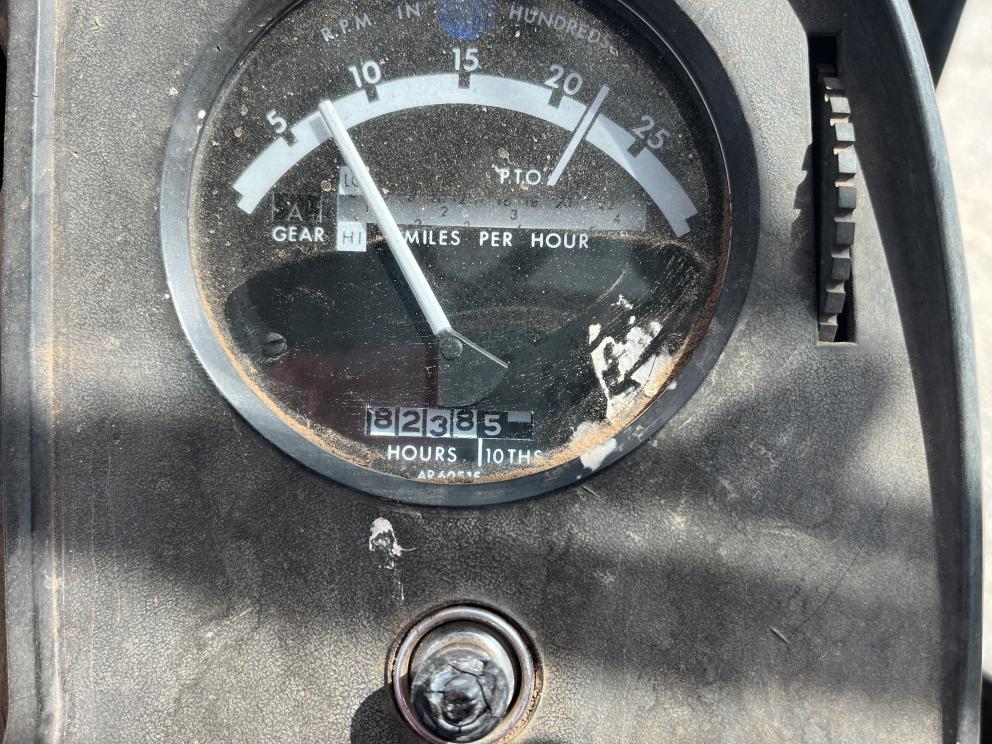 Image for 1976 John Deere 4230
