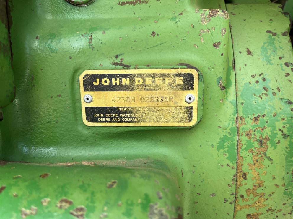 Image for 1976 John Deere 4230