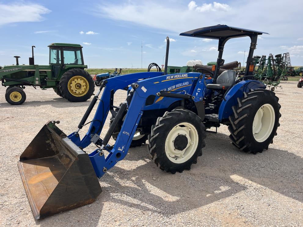Image for 2015 New Holland WORKMASTER 70