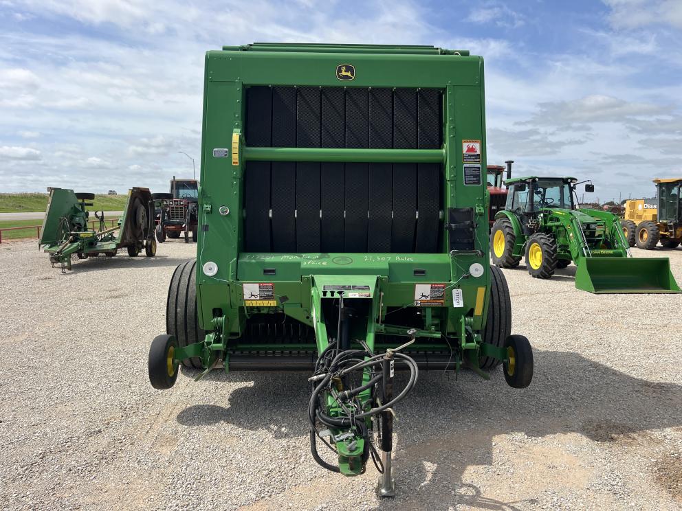 Image for 2013 John Deere 569