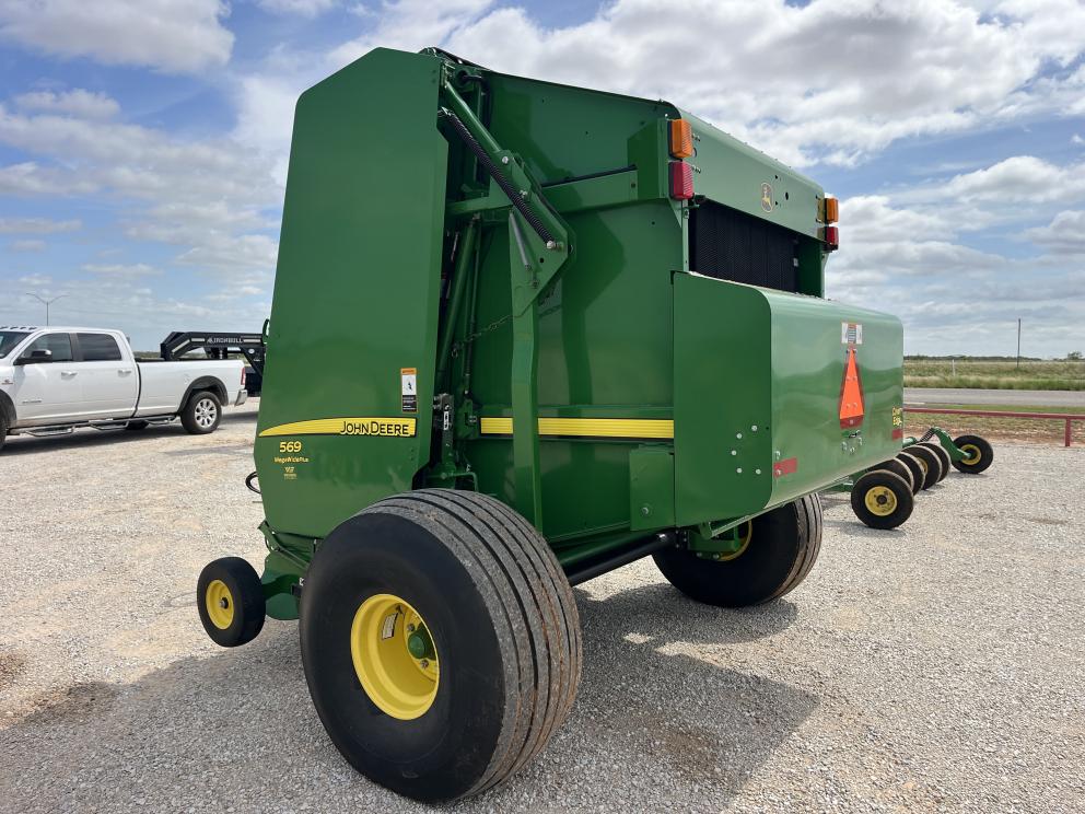 Image for 2013 John Deere 569