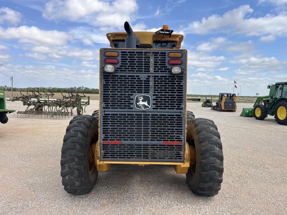 Image for 2007 Deere 770D