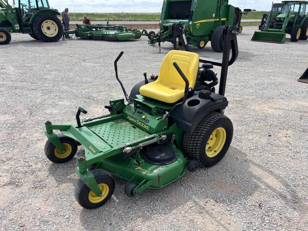 Image for 2007 John Deere 717A