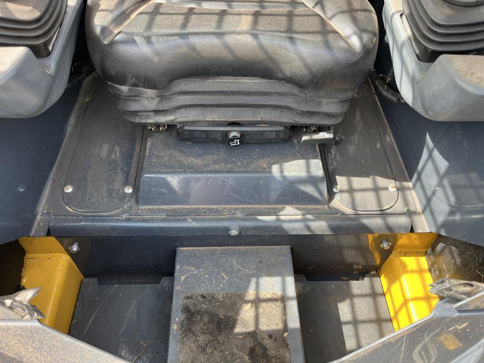 Image for 2018 Deere 317G