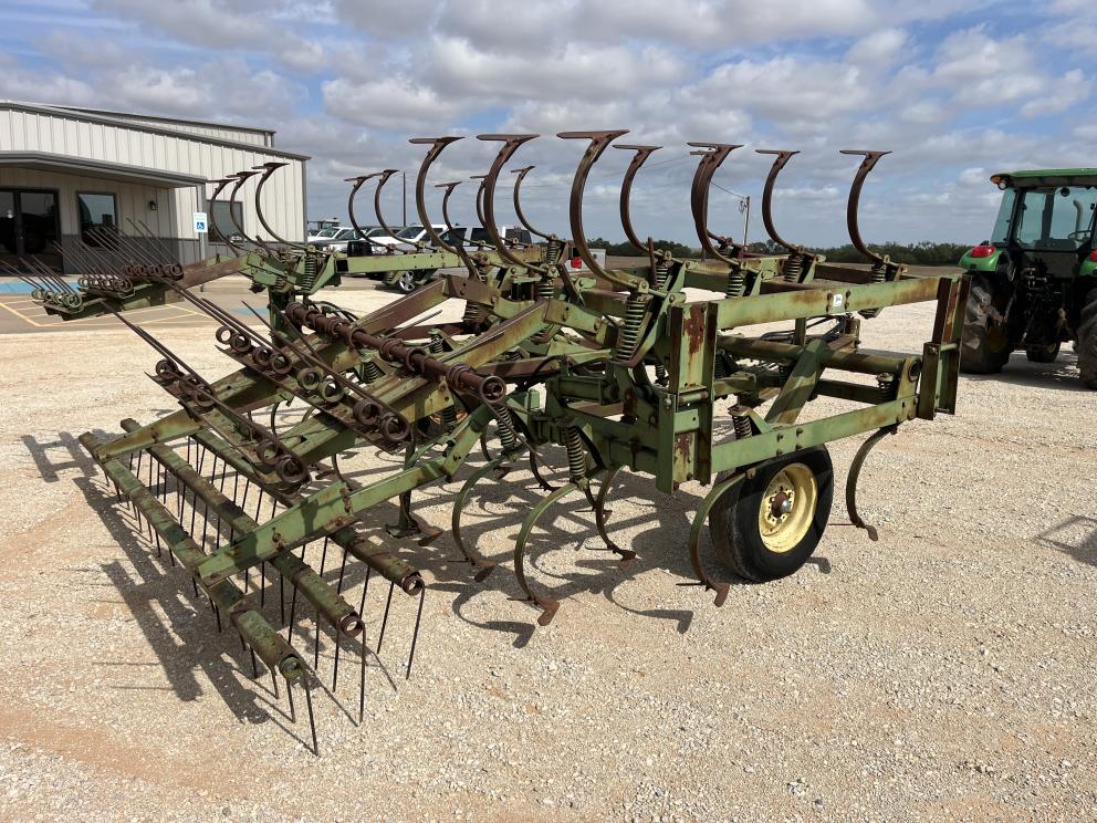 Image for John Deere E1010