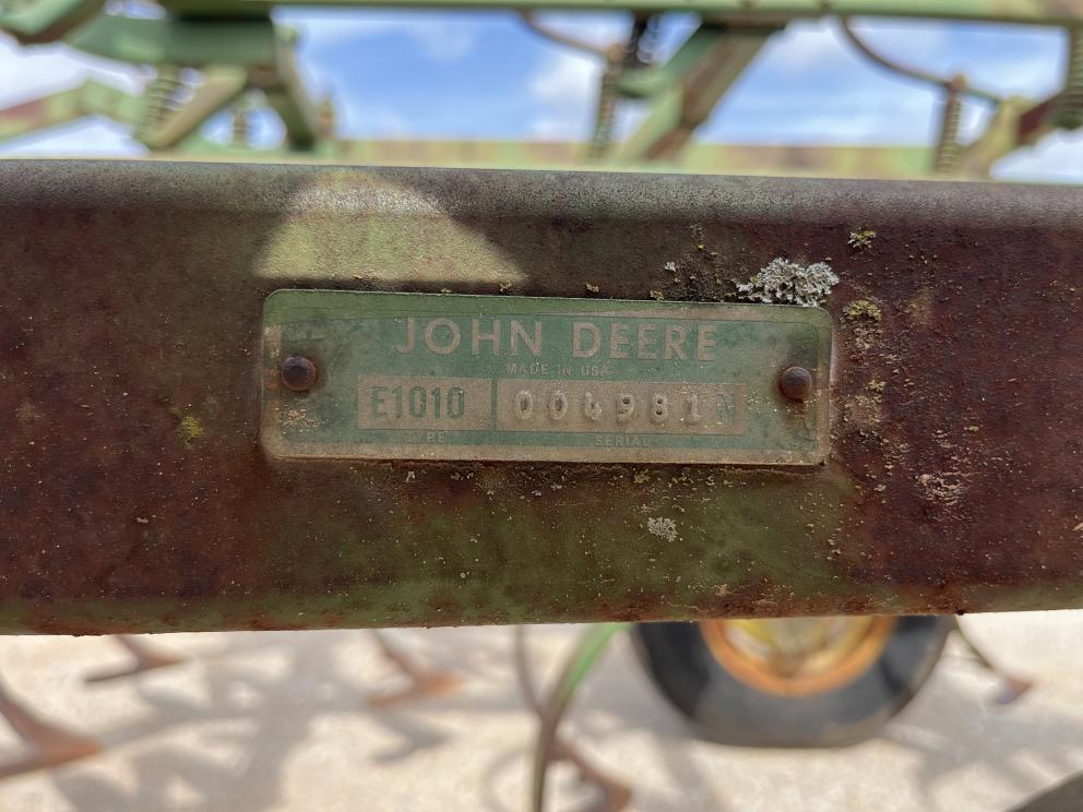 Image for John Deere E1010