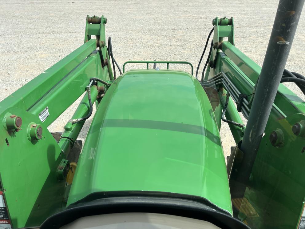 Image for 2005 John Deere 6415