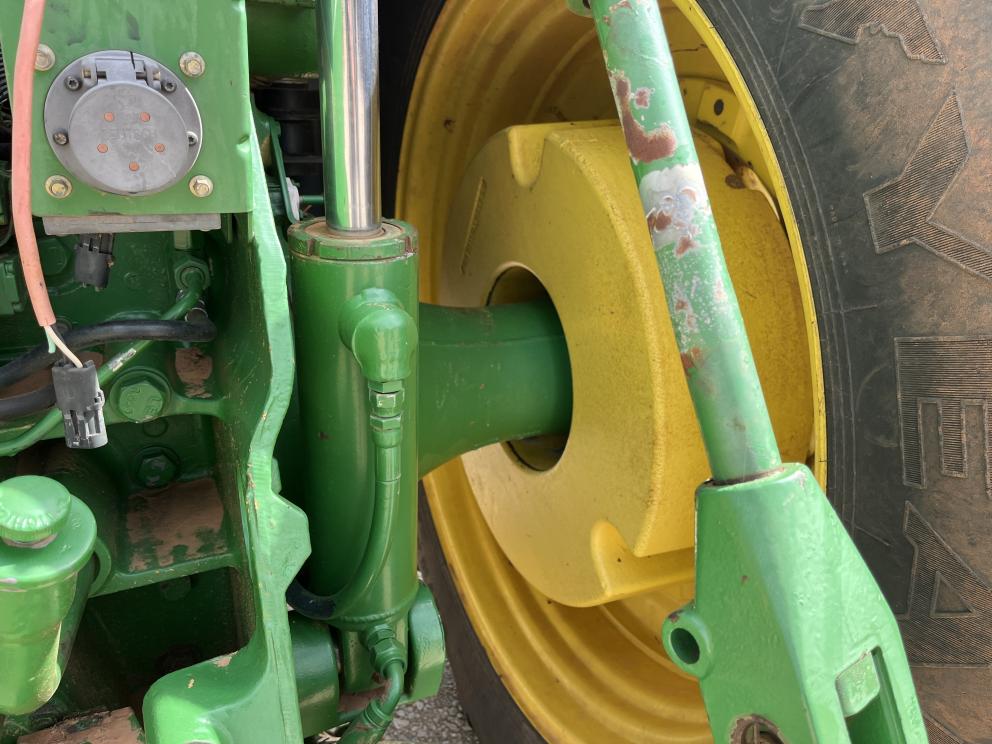 Image for 1995 John Deere 8300