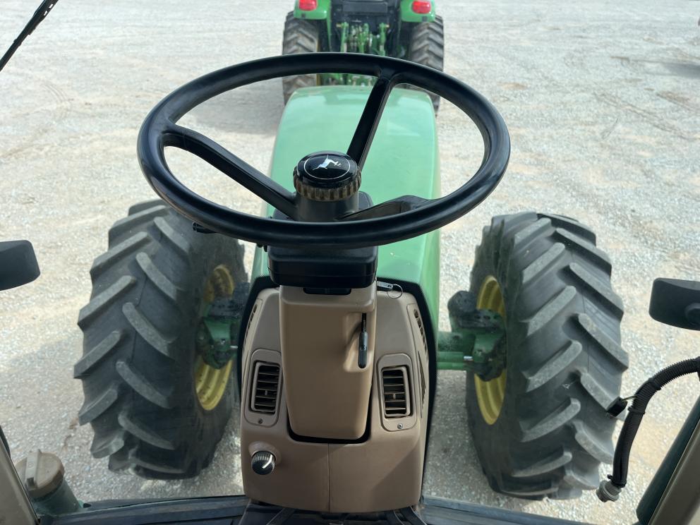 Image for 1995 John Deere 8300