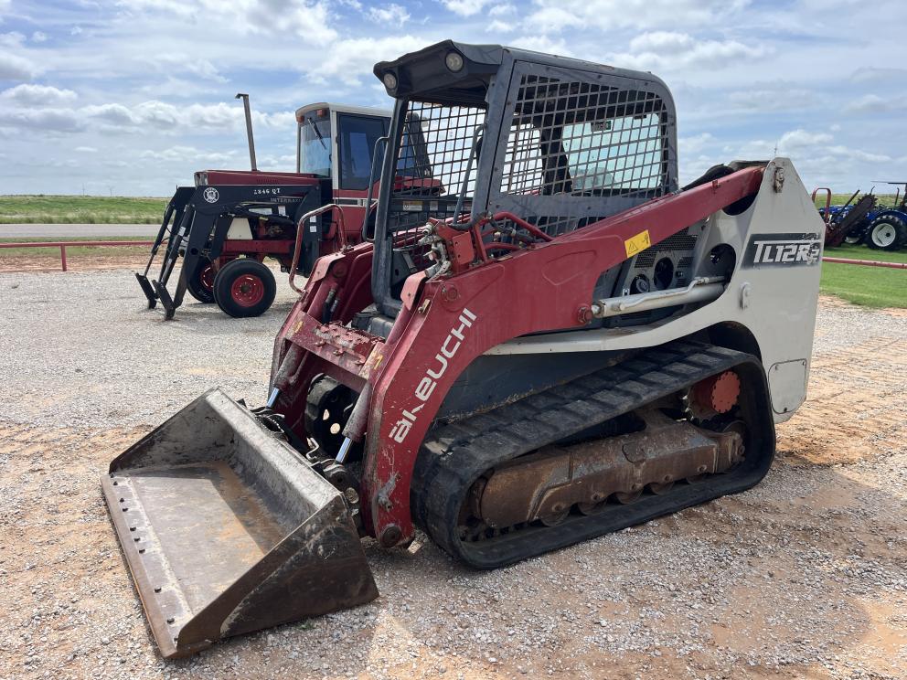 Image for 2017 Takeuchi TL12R2