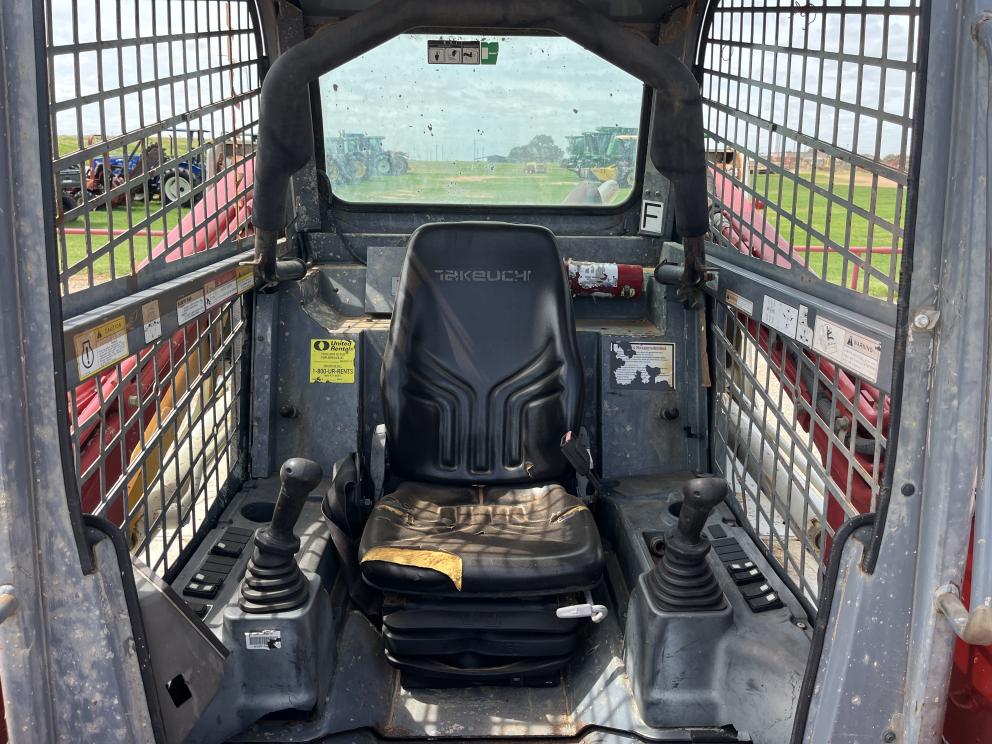 Image for 2017 Takeuchi TL12R2