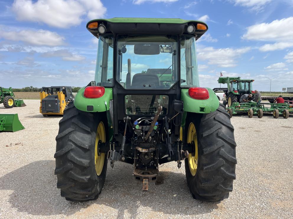 Image for 2011 John Deere 5093E