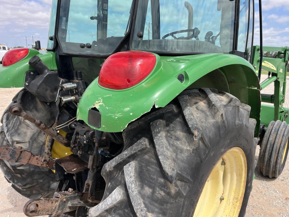 Image for 2006 John Deere 5425
