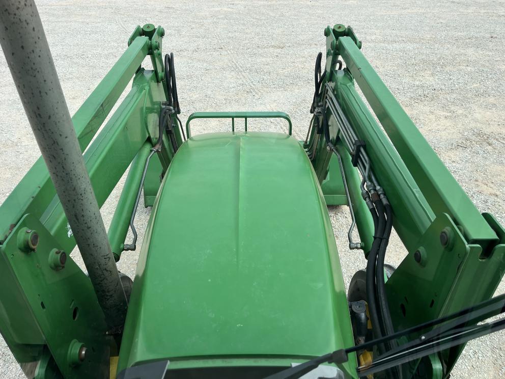 Image for 2006 John Deere 5425