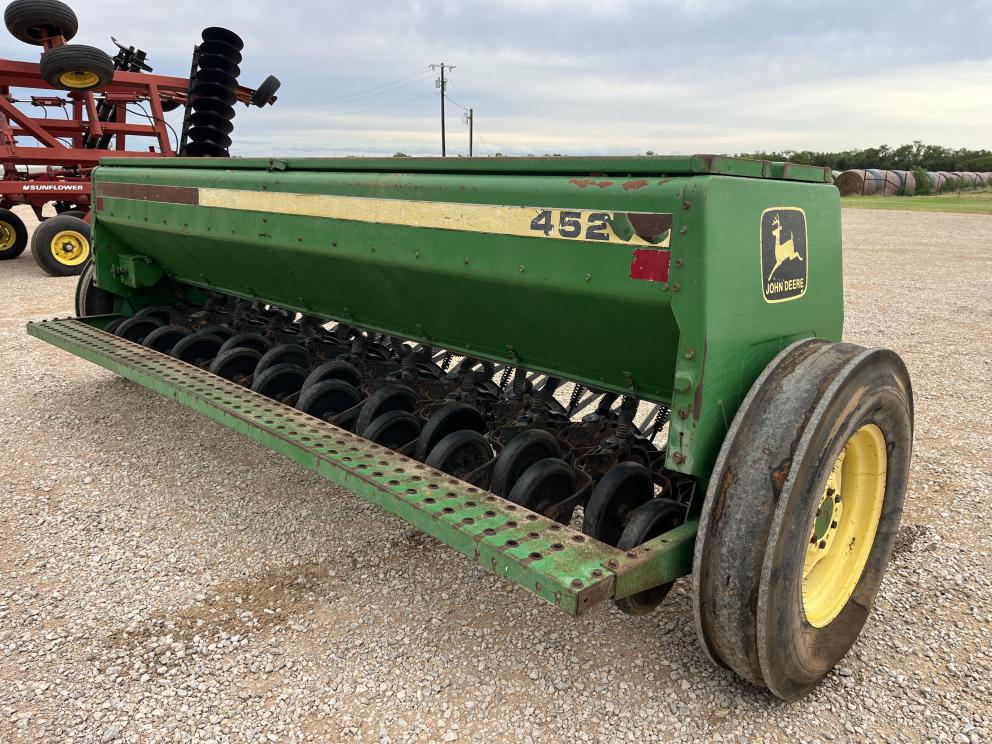 Image for 1991 John Deere 450