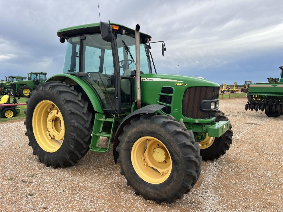 Image for 2010 John Deere 6140D