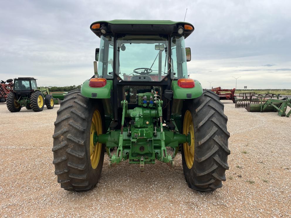 Image for 2010 John Deere 6140D