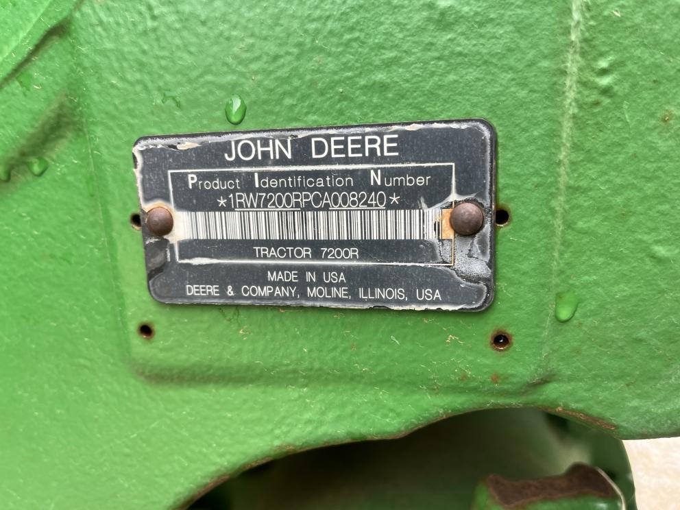 Image for 2012 John Deere 7200R