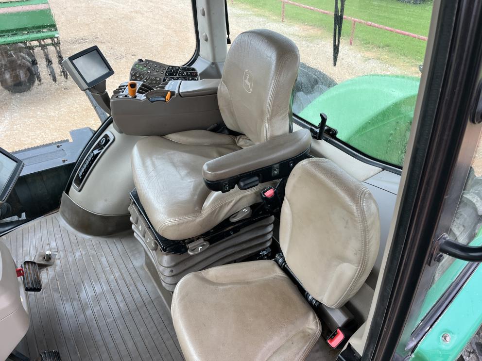 Image for 2013 John Deere 9510R