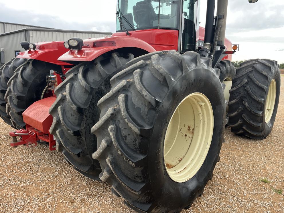 Image for 2010 Versatile 400