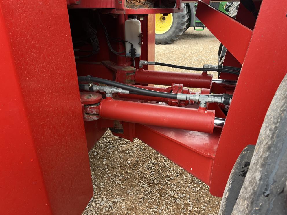 Image for 2010 Versatile 400