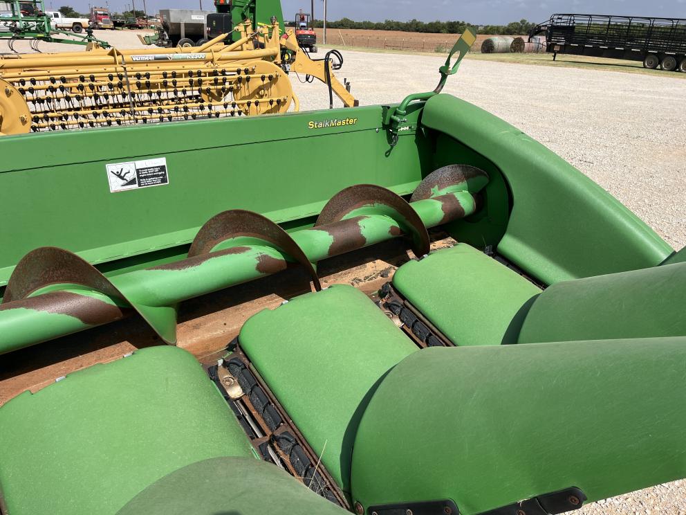 Image for 2011 John Deere 612C