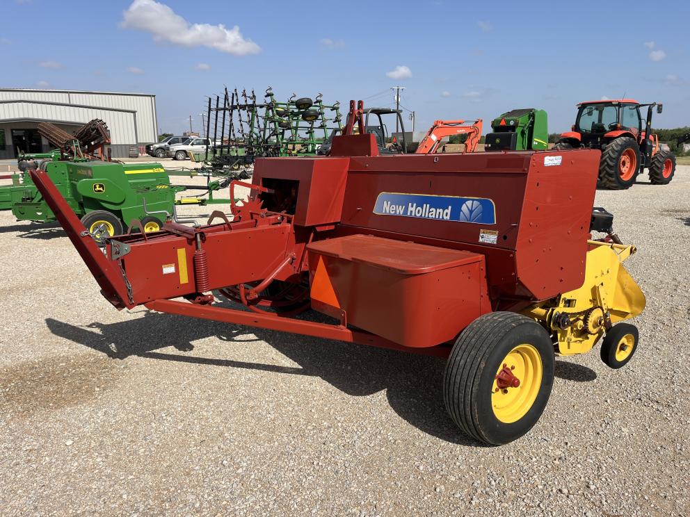 Image for 2012 New Holland BC5060