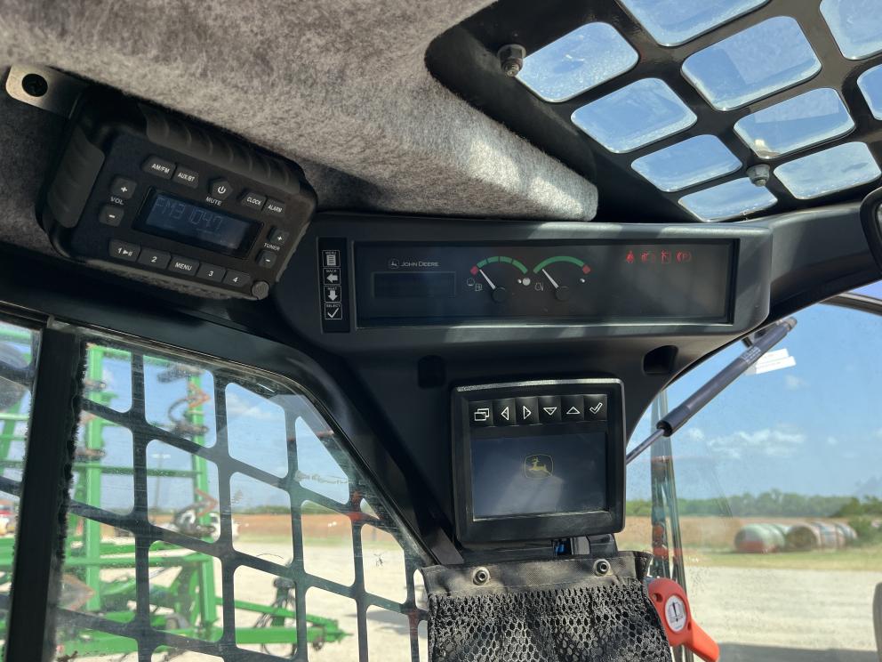 Image for 2024 John Deere 333G