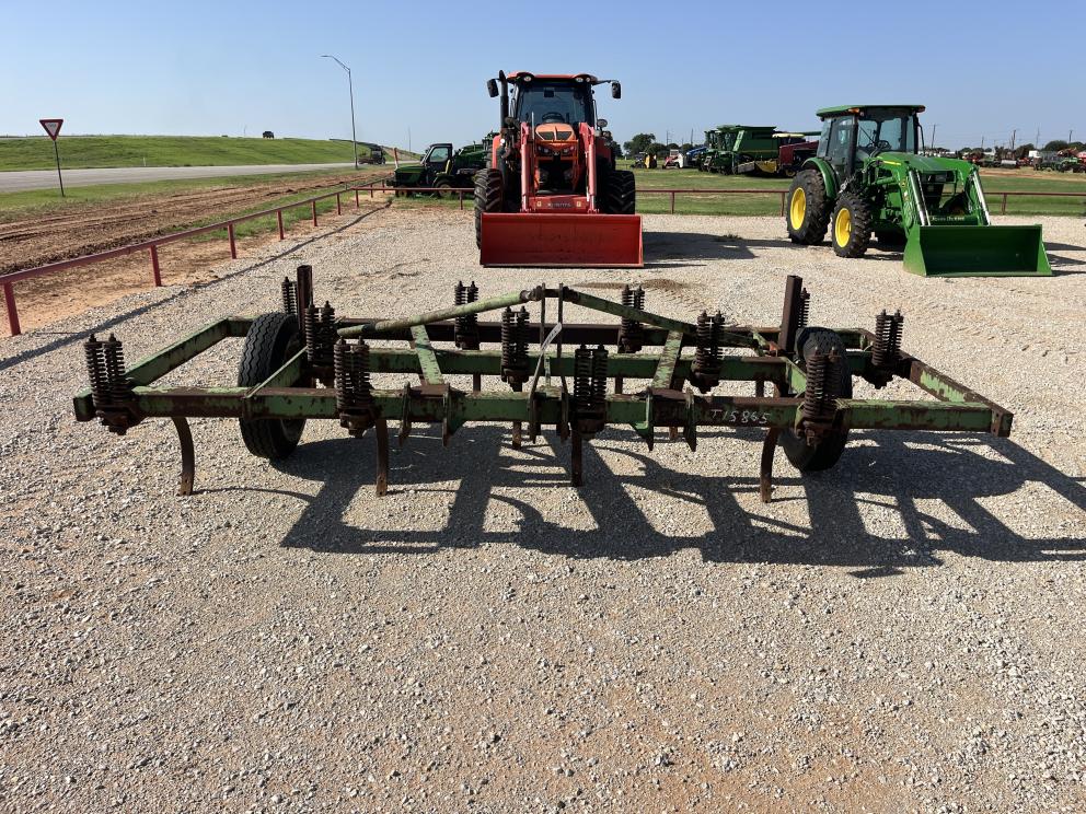 Image for John Deere 100