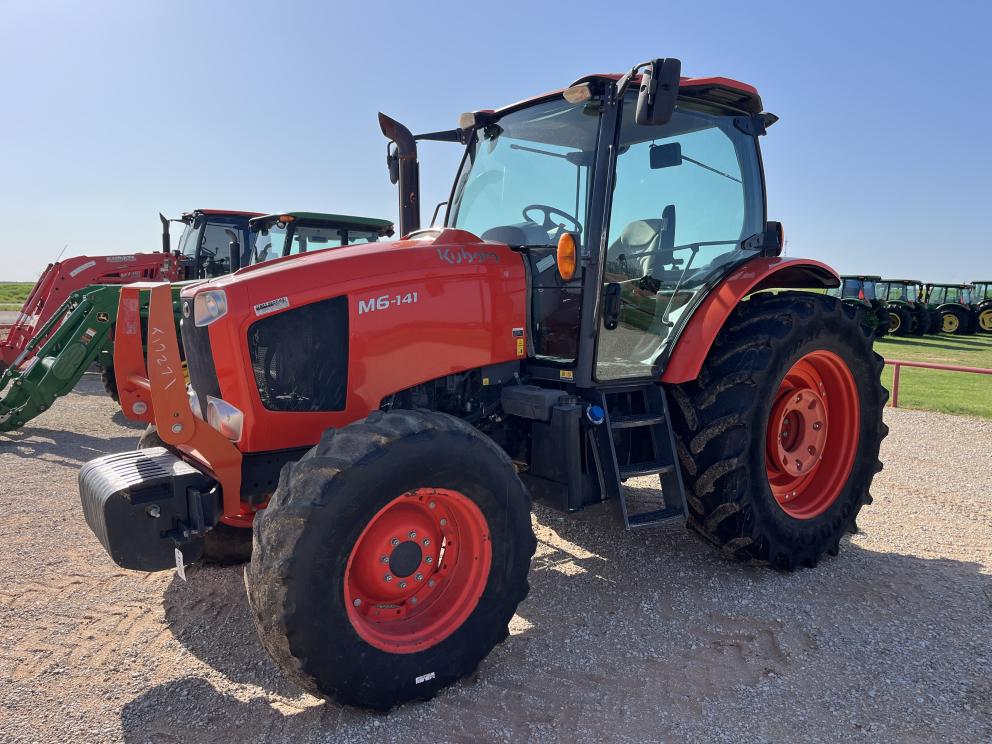 Image for 2021 Kubota M6-141