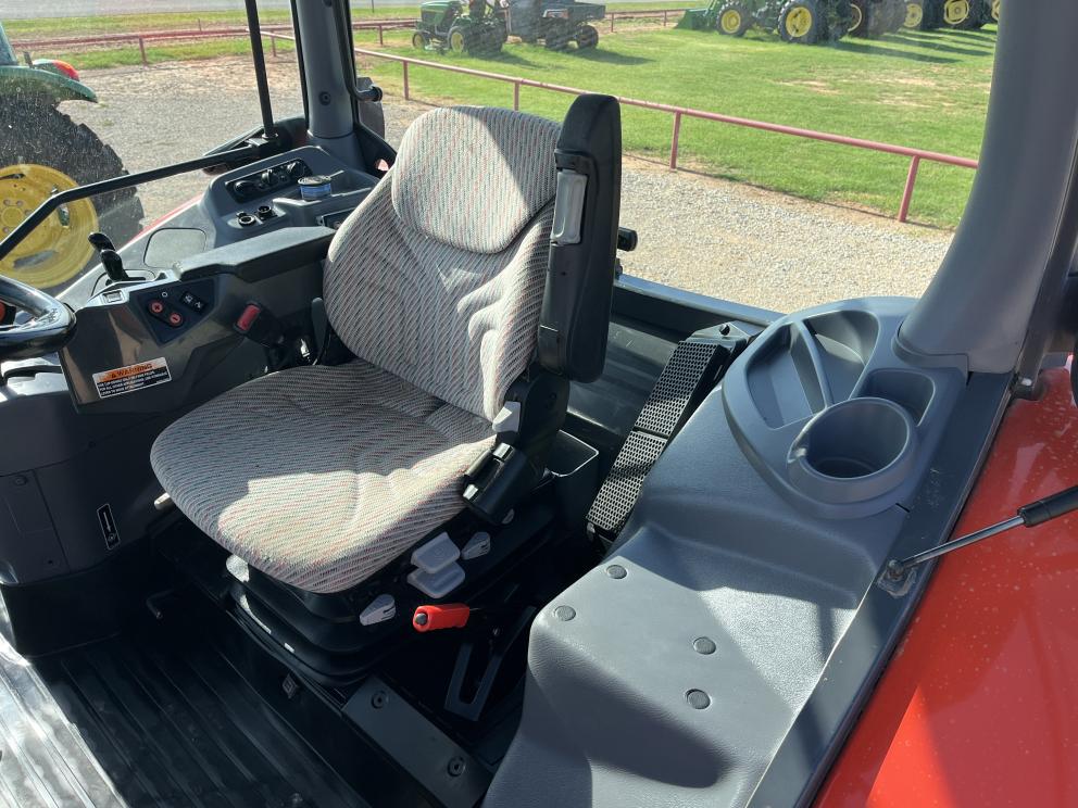 Image for 2021 Kubota M6-141