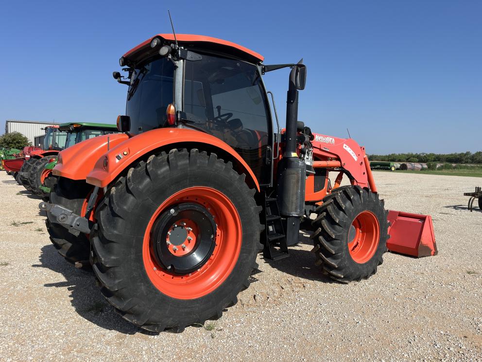 Image for 2019 Kubota M7-151