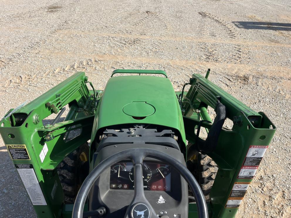 Image for 2000 John Deere 4300