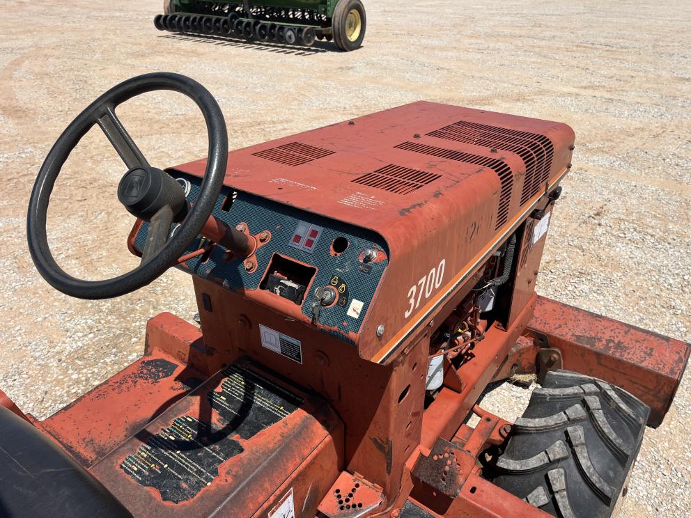 Image for 1999 Ditch Witch 3700