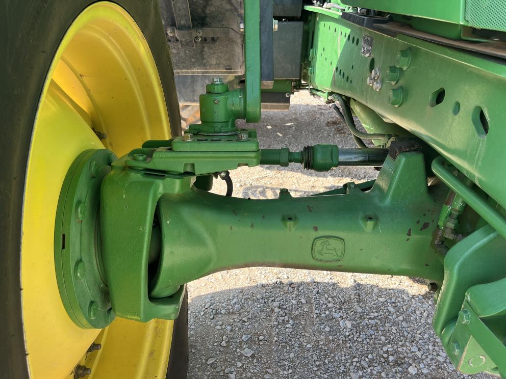 Image for 2014 John Deere 6210R