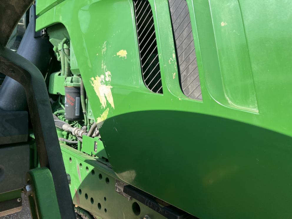 Image for 2014 John Deere 6210R