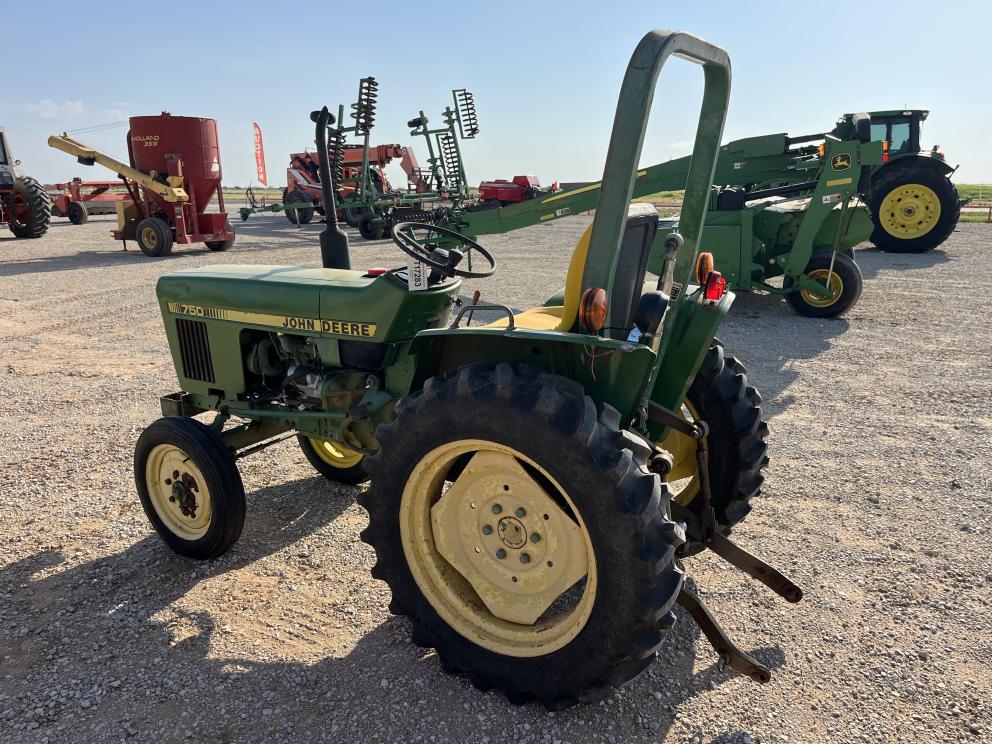 Image for 1985 John Deere 750